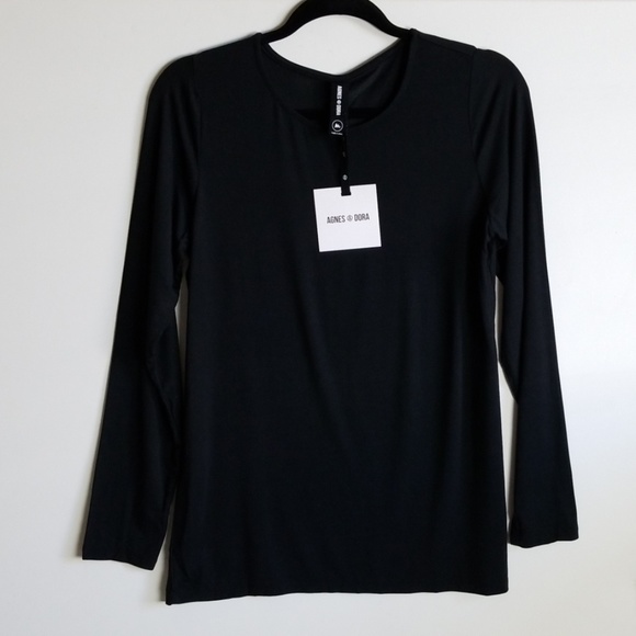 Agnes & Dora Long Sleeve Fitted Tee - Picture 2 of 3